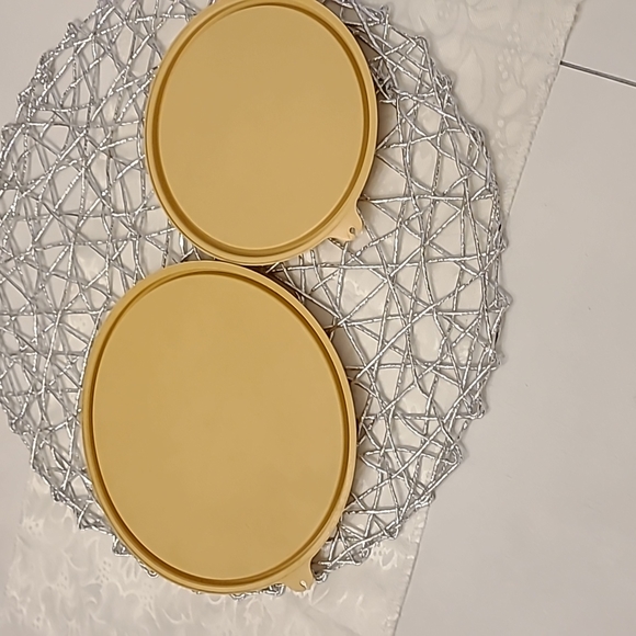 Vintage Tupperware Storage  Bowls - Picture 5 of 5